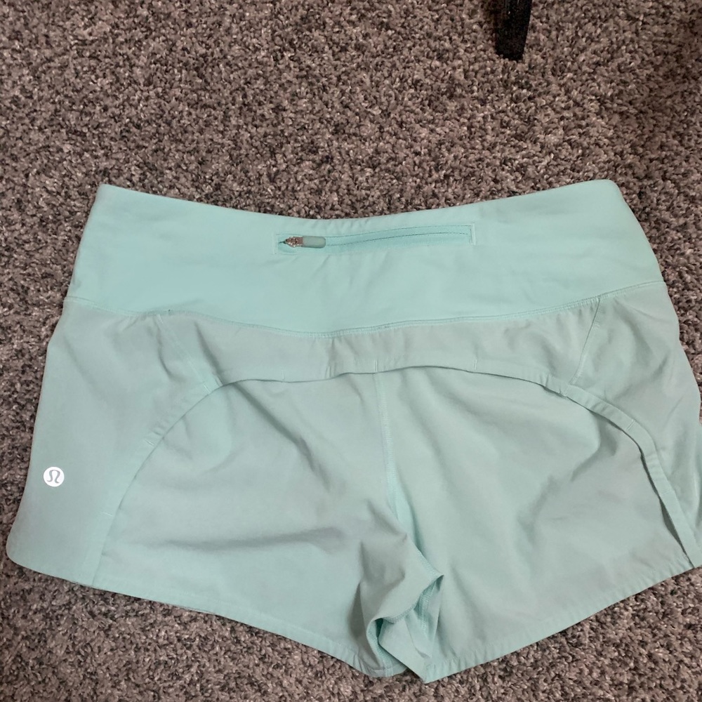 LULULEMON SHORTS